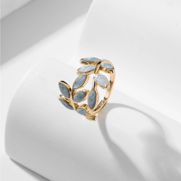 Jewelry - Minimalist Blue Leaf Open Ring